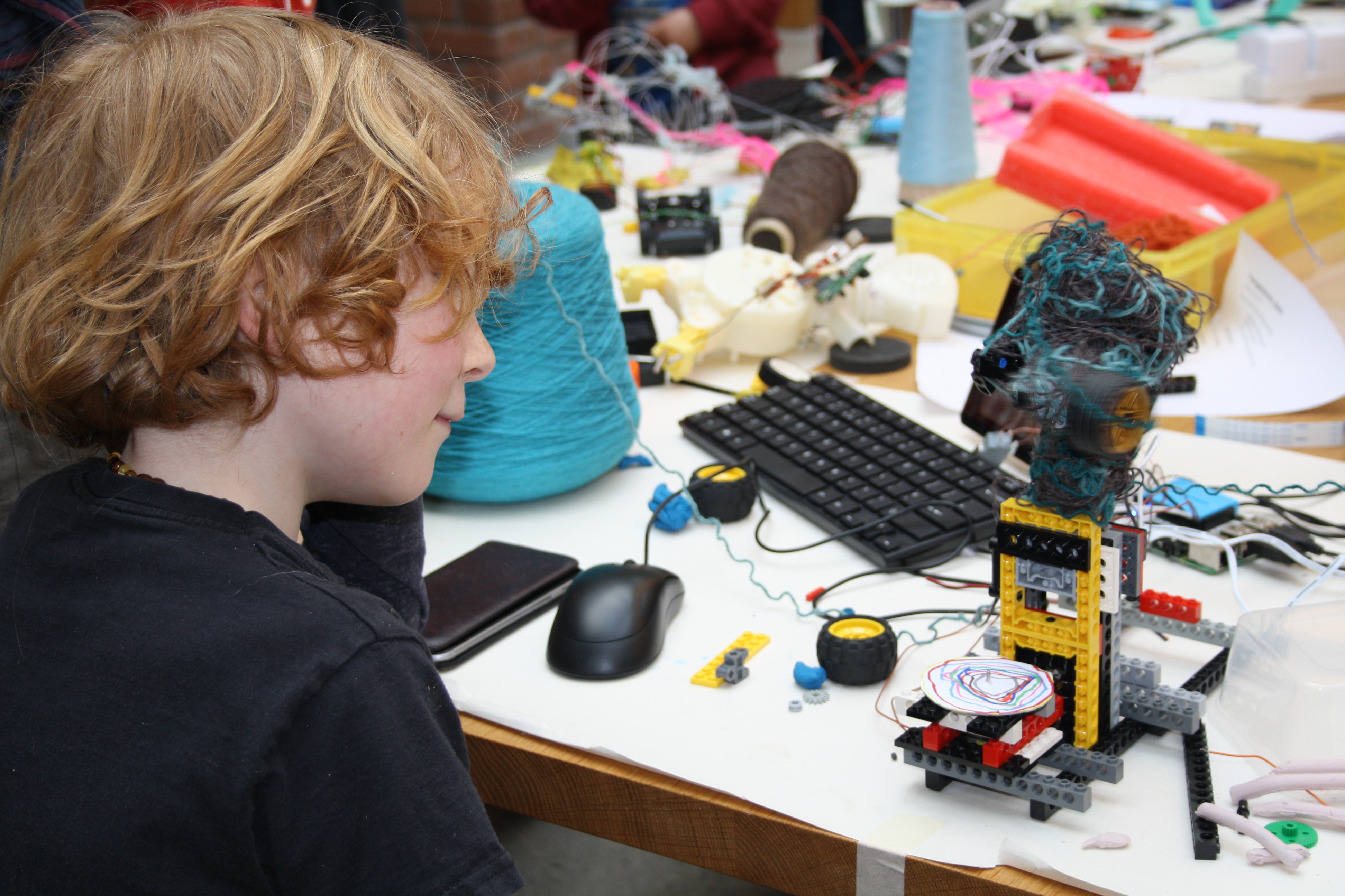 Image: Tanglebots workshop. Photo: FoAM